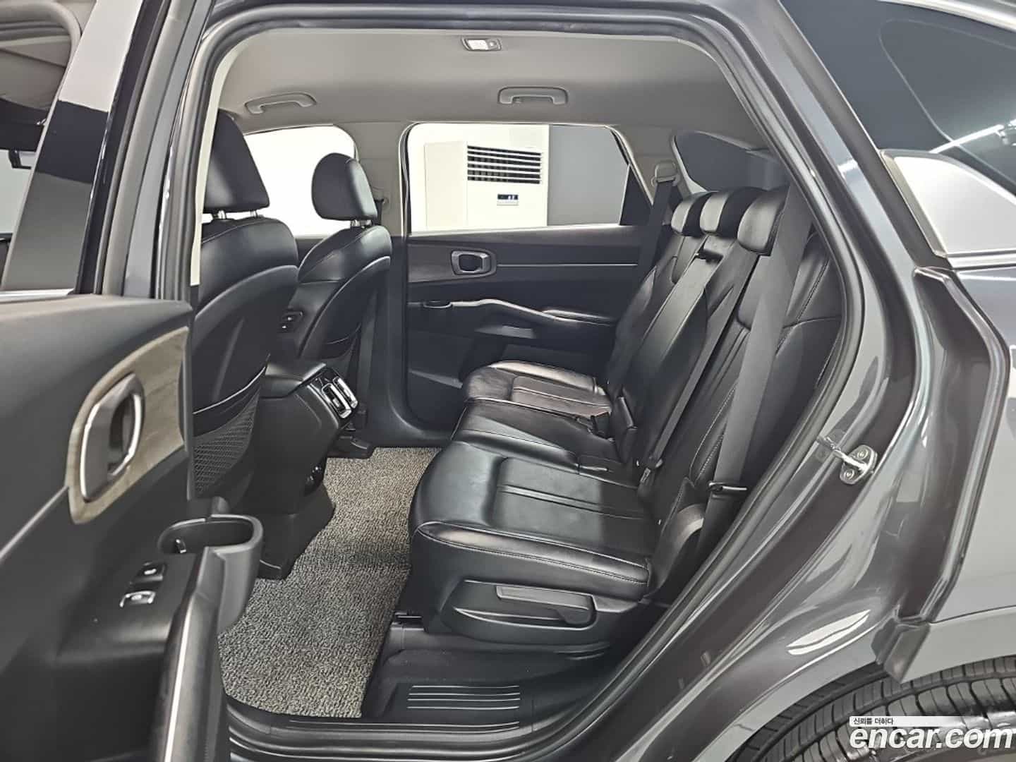 Sorento Kia 2020.5-OPTION-016