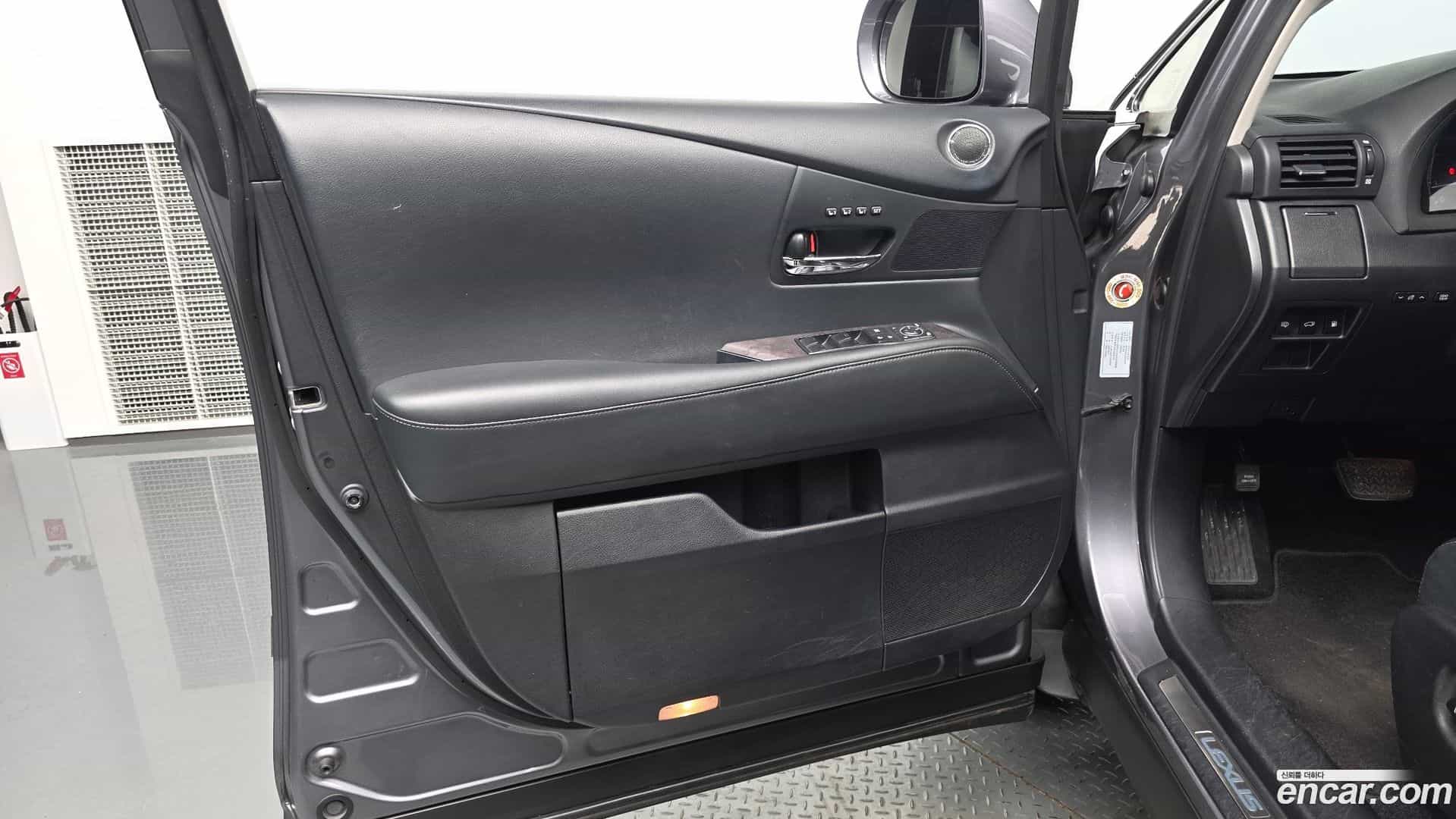 RX Lexus 2015.1-INNER-034