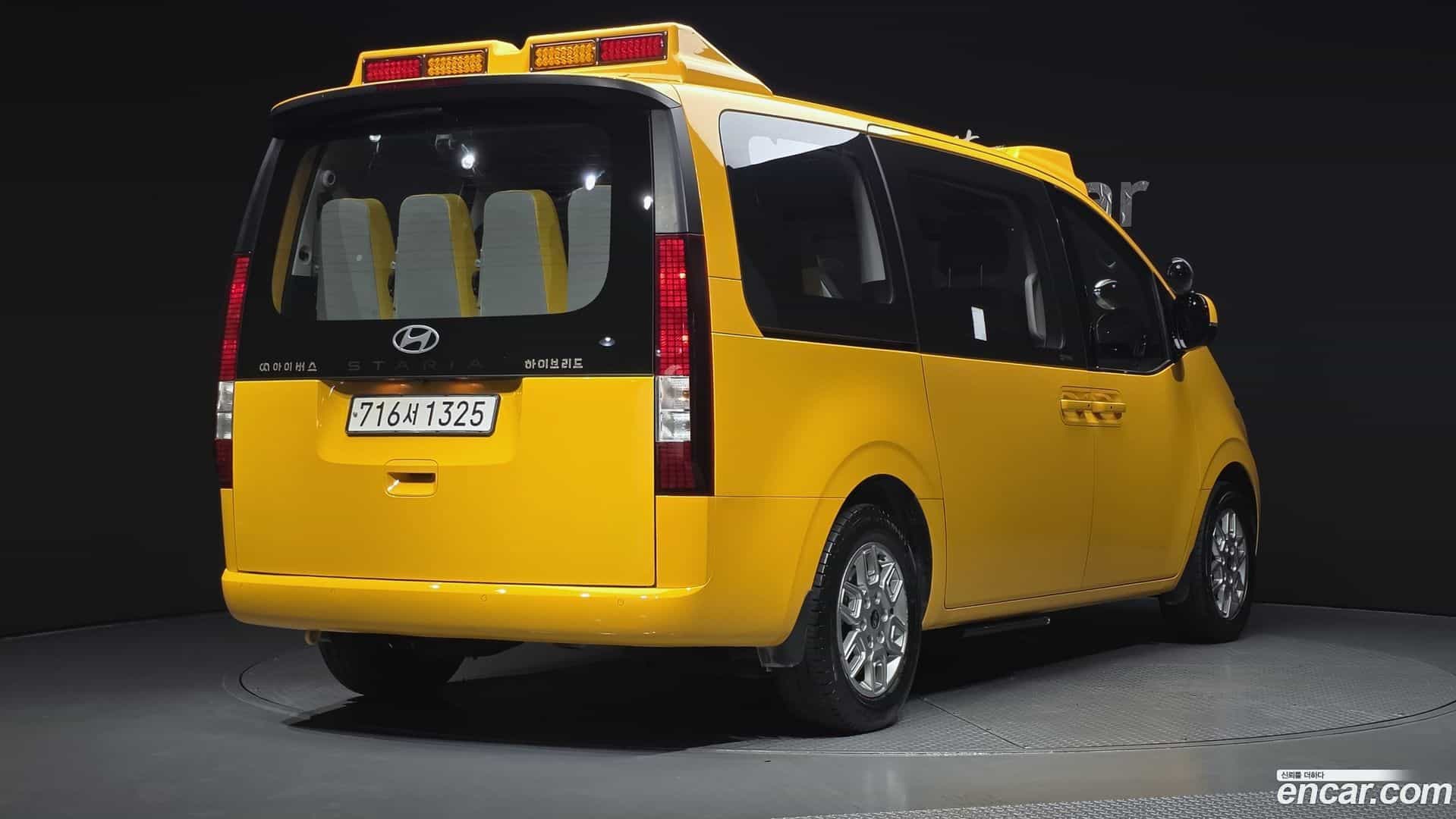 Staria Hyundai 2024.6-OUTER-002