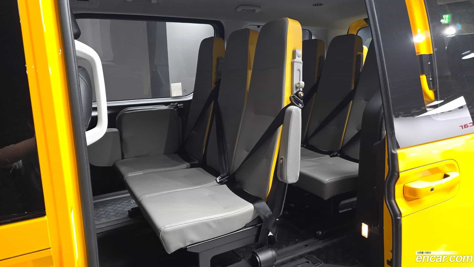 Staria Hyundai 2024.6-OPTION-016
