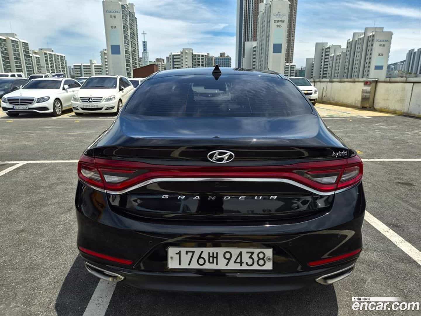 Grandeur Hyundai 2019.1-OUTER-005