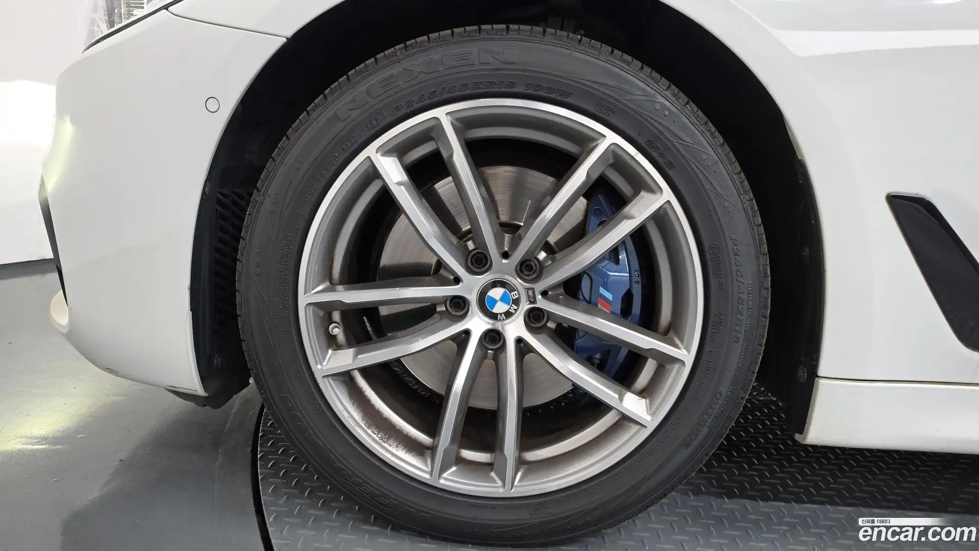5-Series BMW 2017.2-OUTER-005