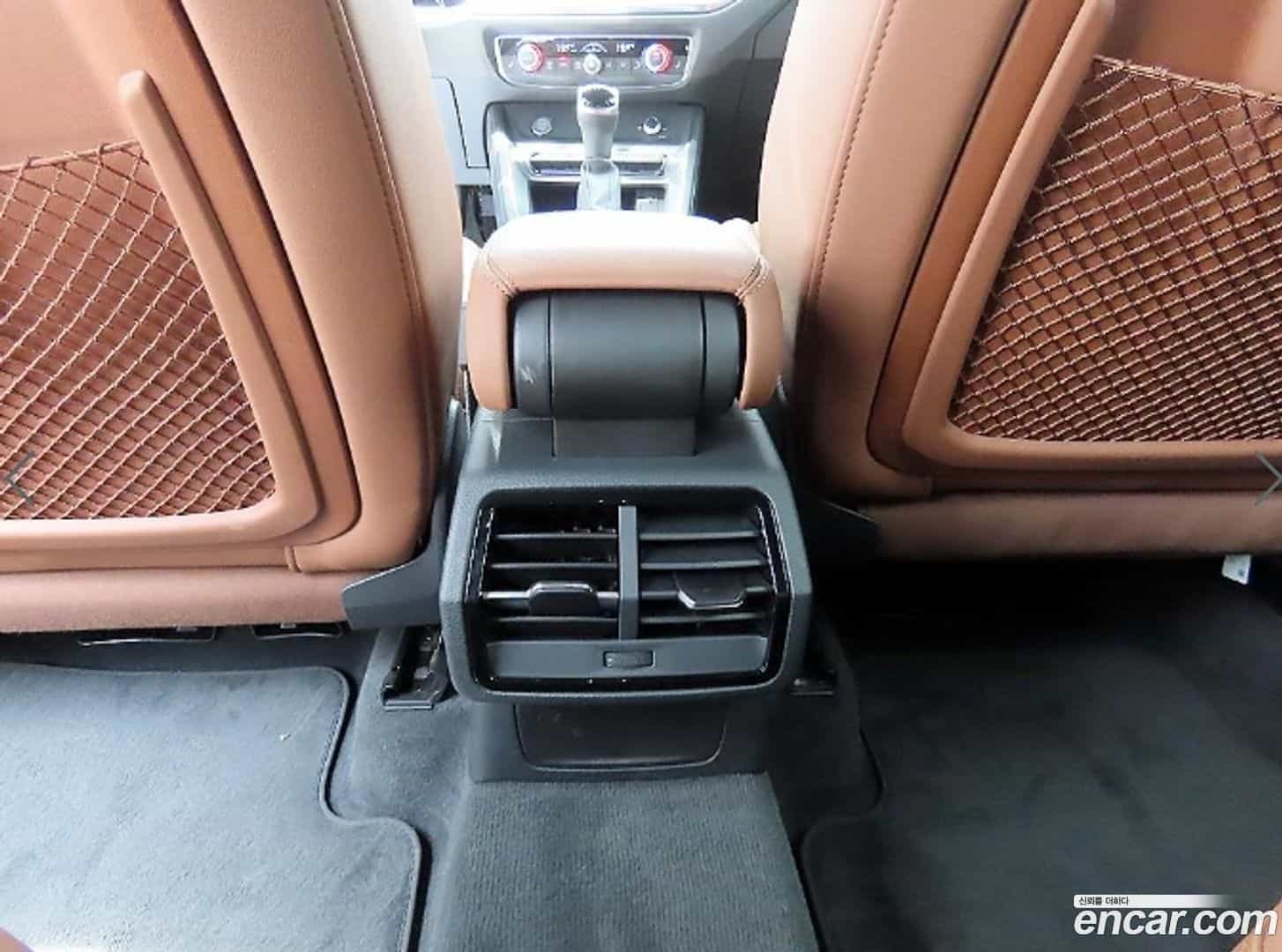 Q3 Audi 2020.5-OPTION-018
