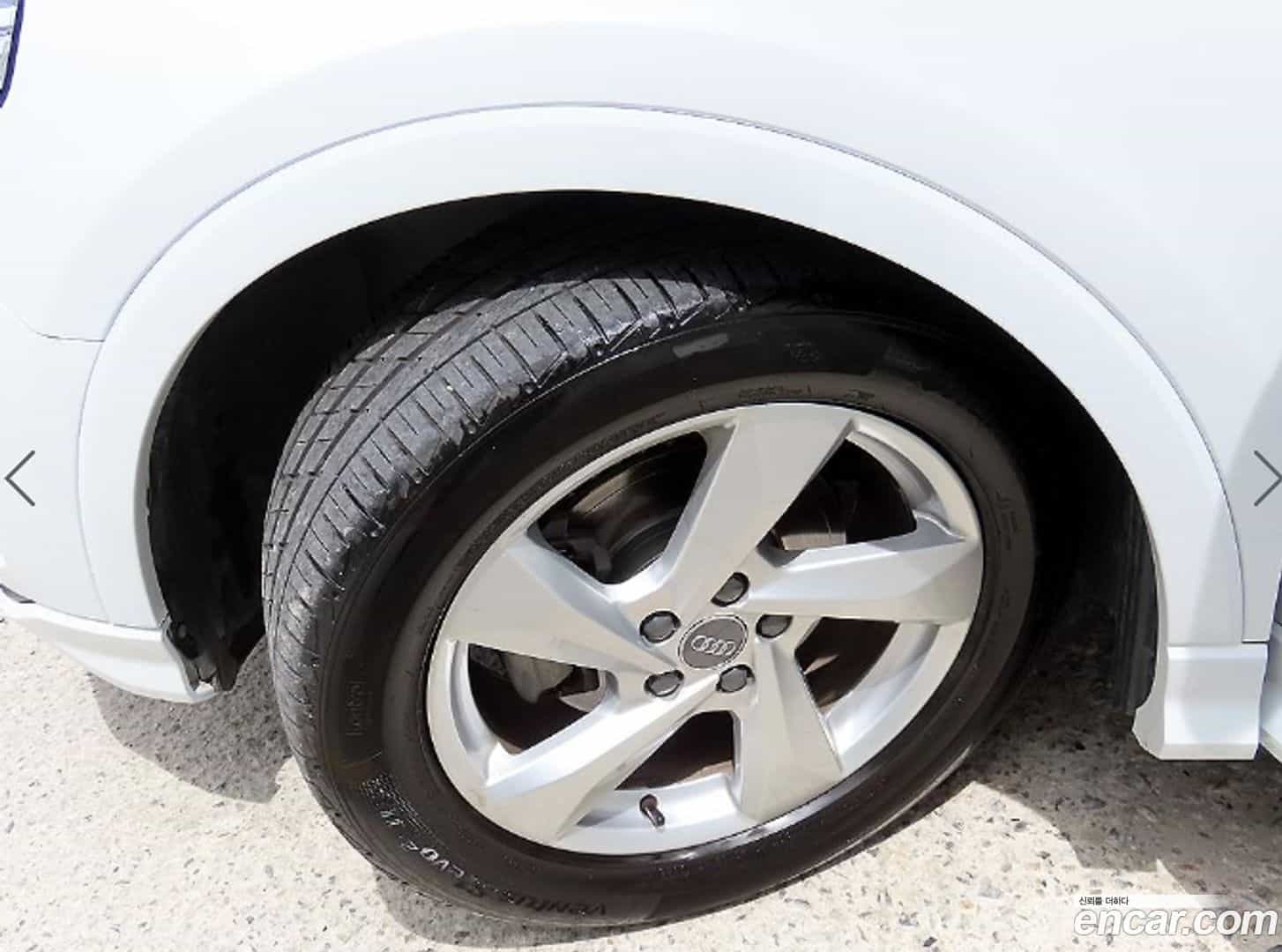 Q3 Audi 2020.5-OPTION-024