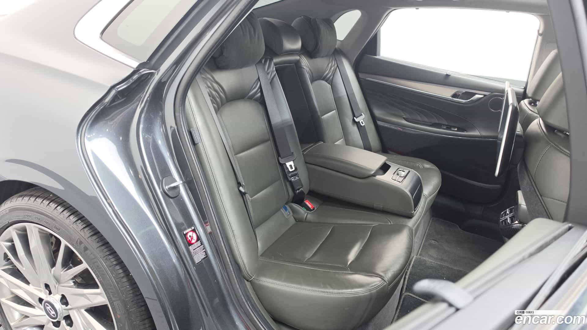 Grandeur Hyundai 2020.3-OPTION-016