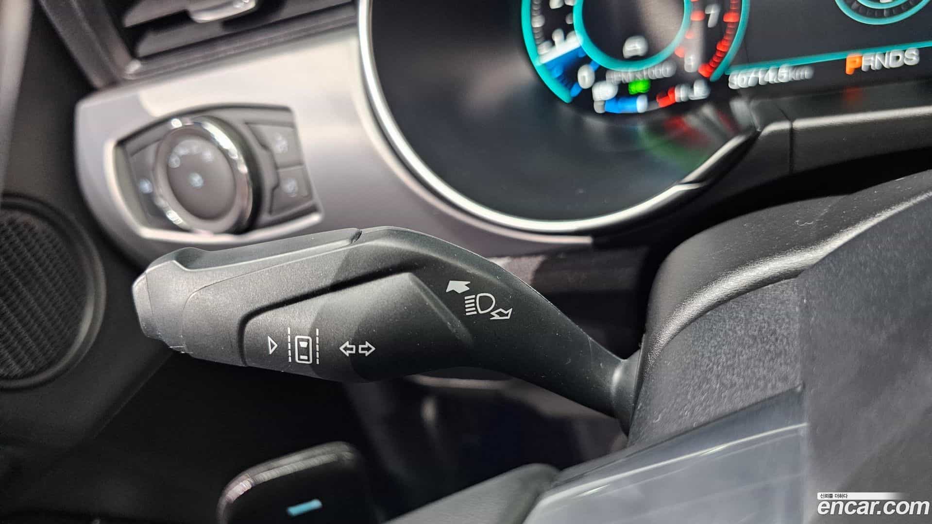 Mustang Ford 2023.8-OPTION-042