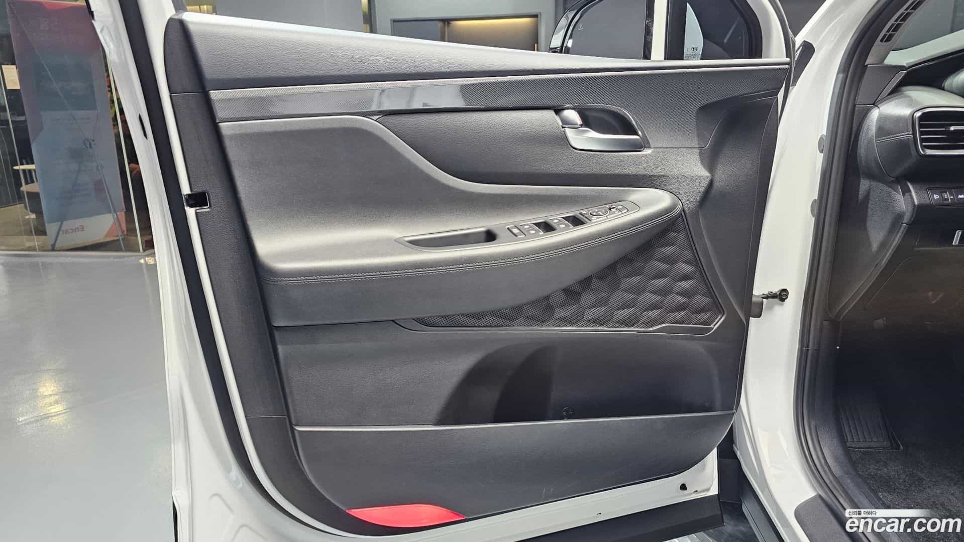 Santafe Hyundai 2022.8-INNER-034