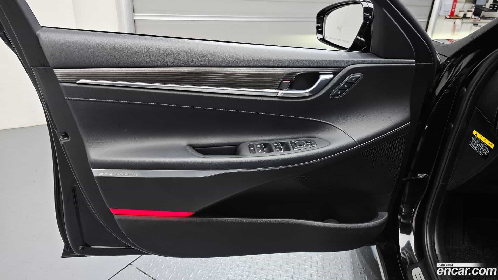 Grandeur Hyundai 2017.4-INNER-034