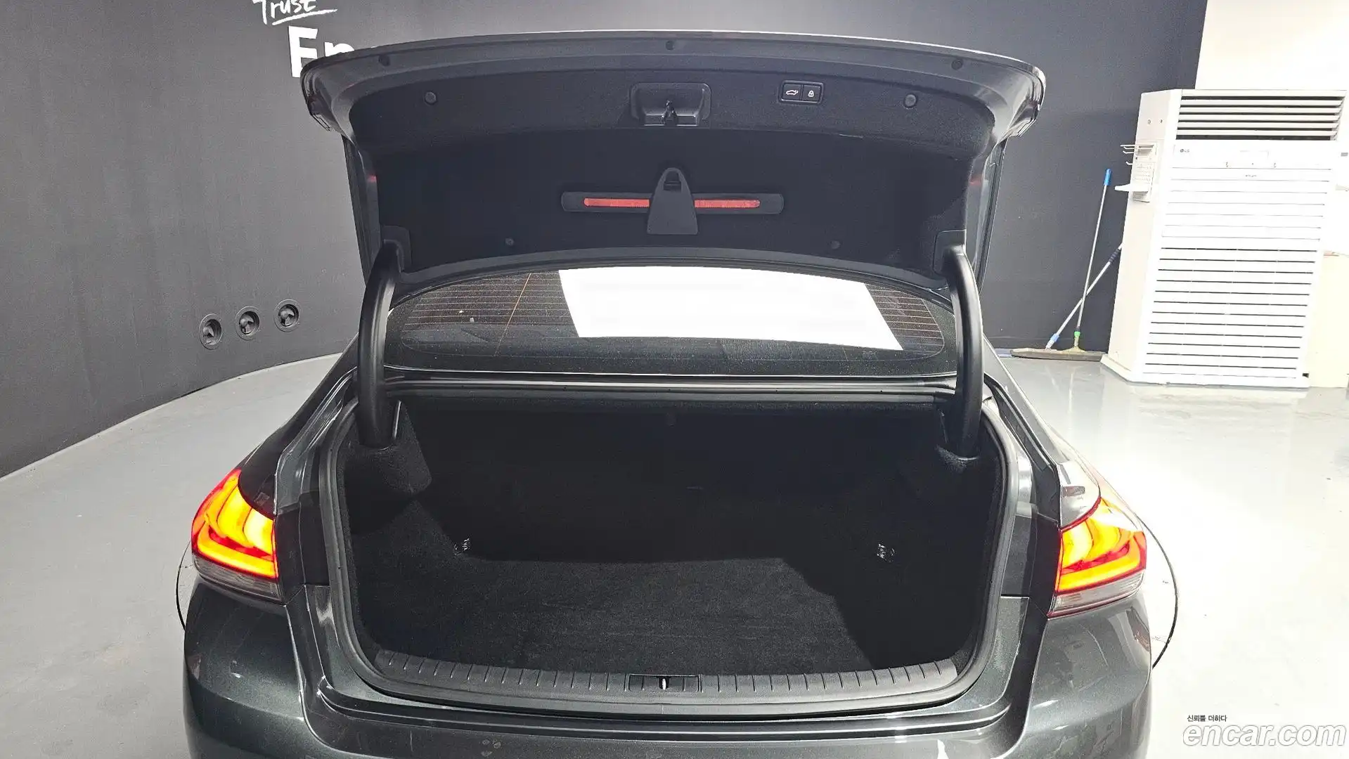 G80 Genesis 2016.11-OPTION-024