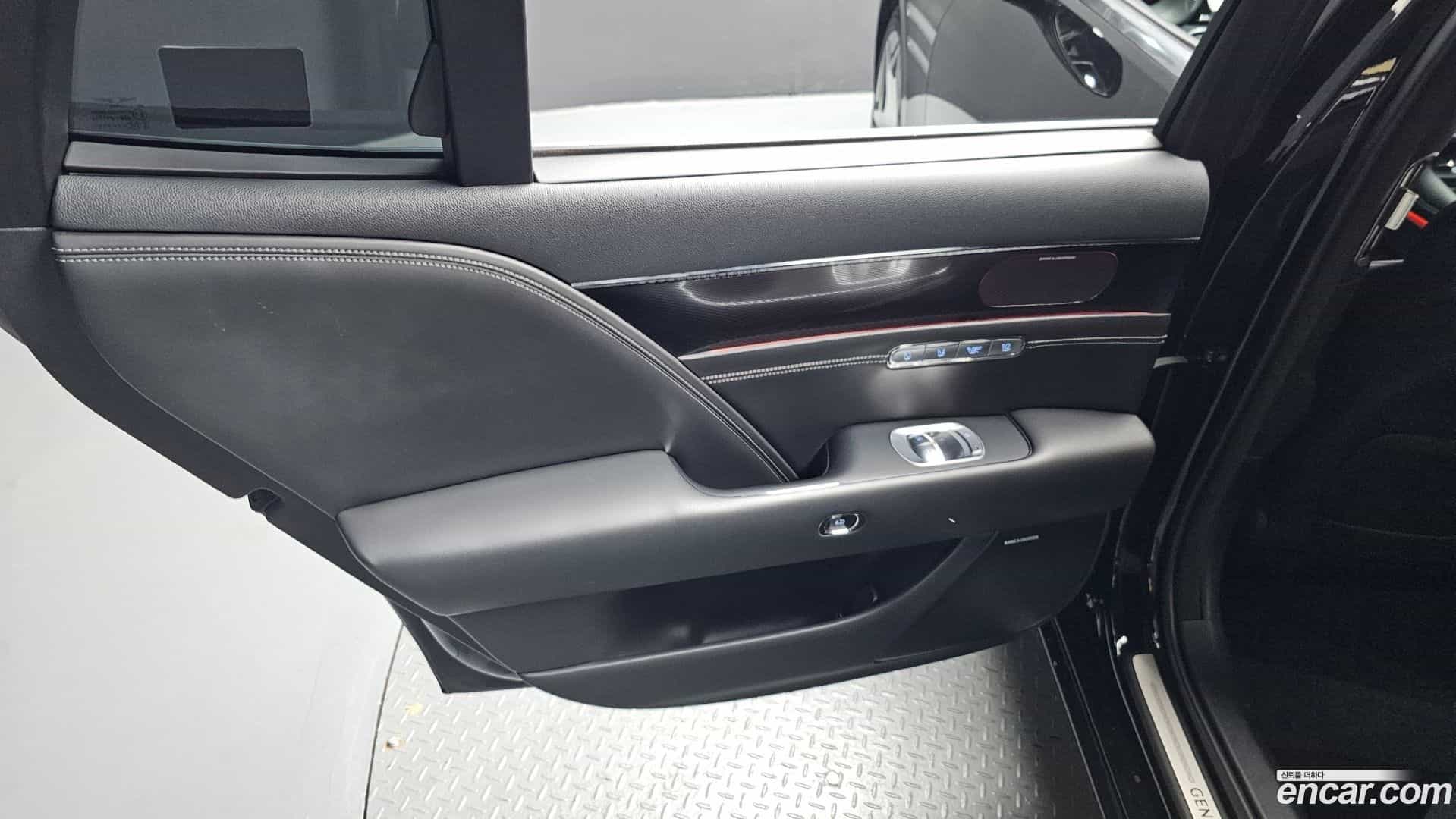 G90 Genesis 2022.4-INNER-035