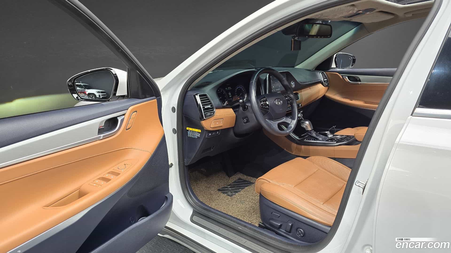 Grandeur Hyundai 2018.7-INNER-010