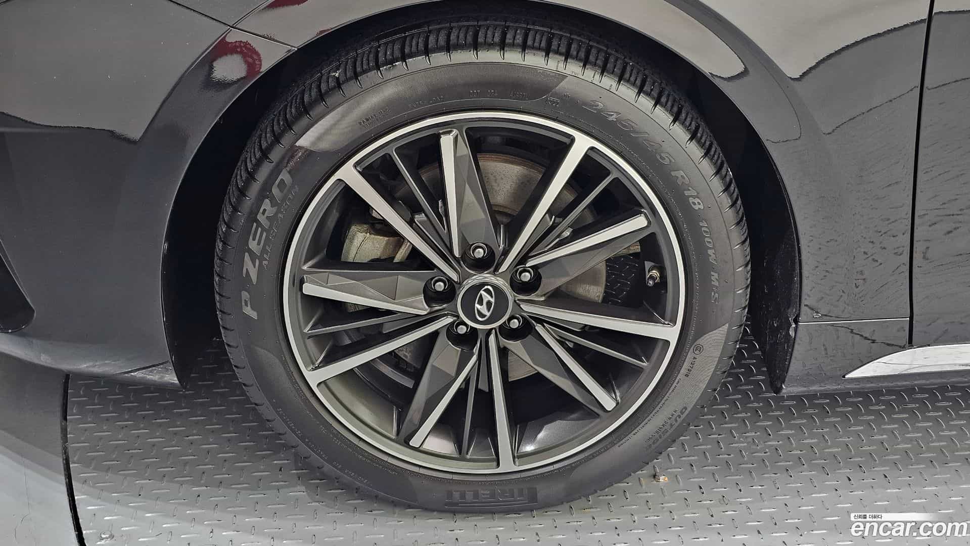 Grandeur Hyundai 2020.0-OUTER-005