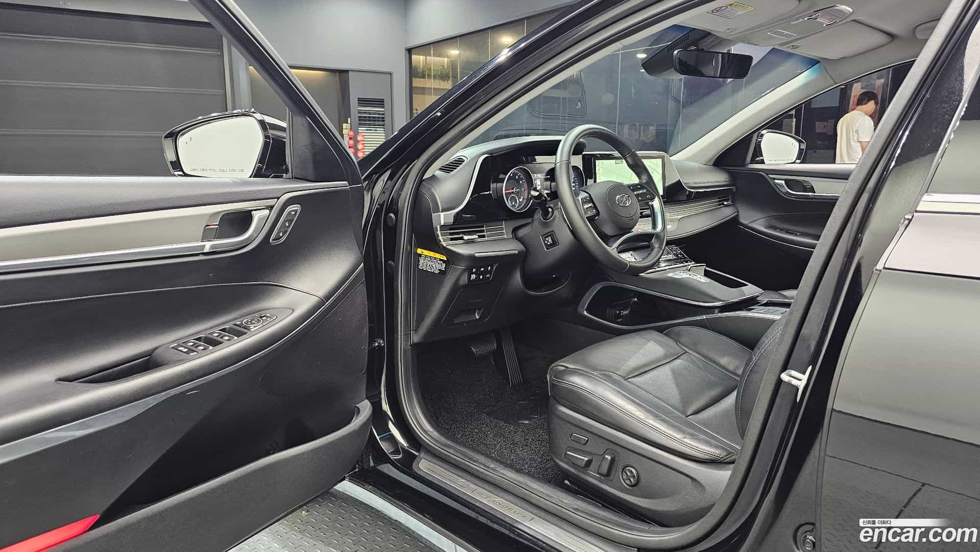 Grandeur Hyundai 2020.0-INNER-010