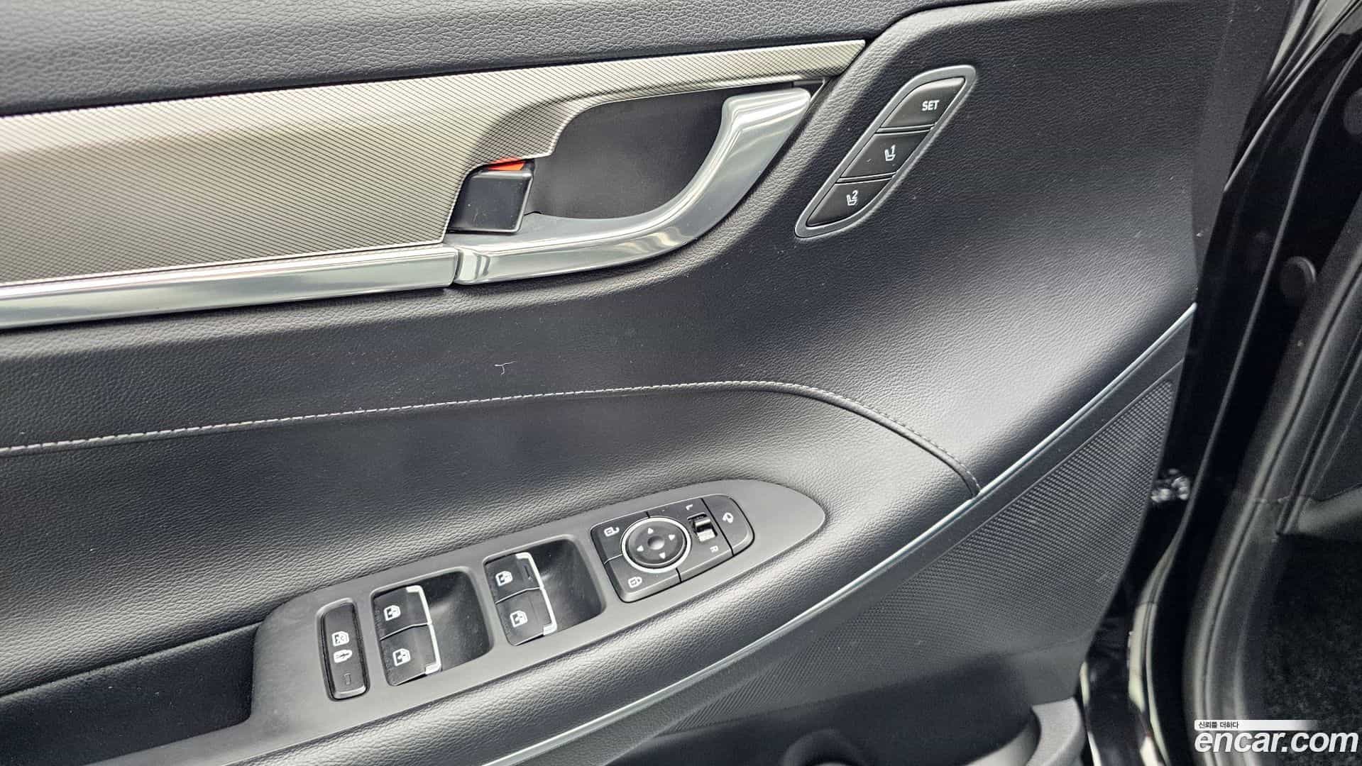 Grandeur Hyundai 2020.0-OPTION-020