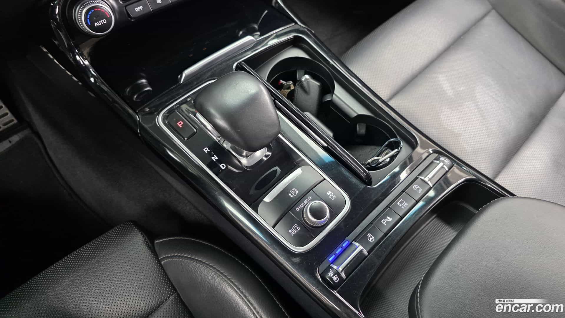 Stinger Kia 2017.9-INNER-009