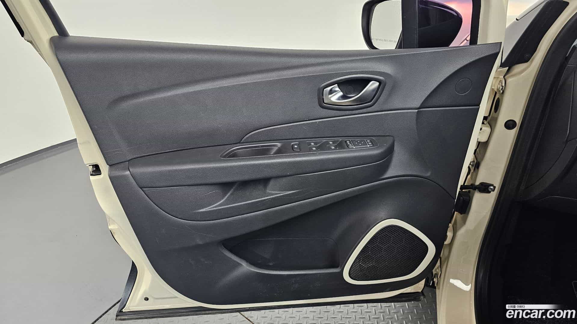 QM3 Renault Korea 2018.11-INNER-034