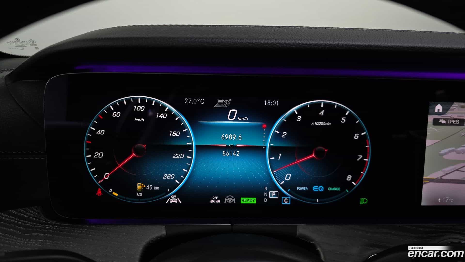 CLS-Class Mercedes-Benz 2020.10-INNER-008