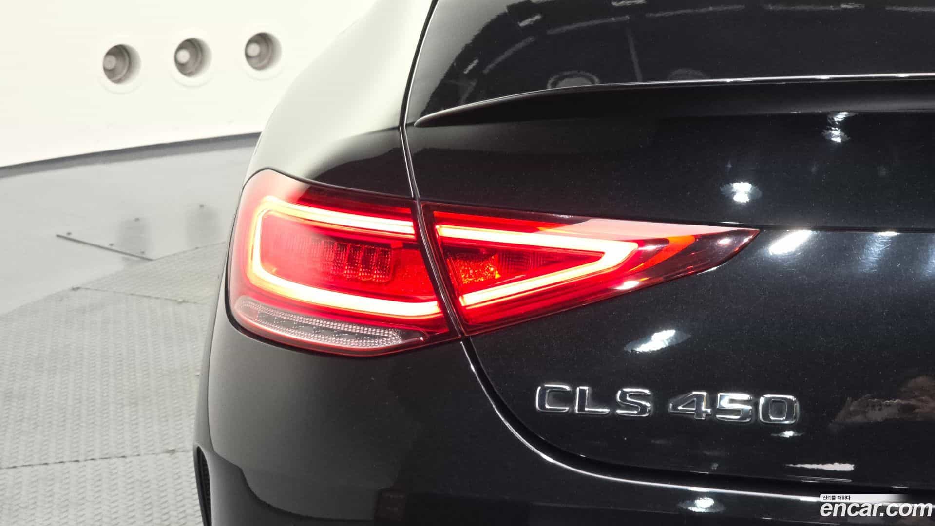 CLS-Class Mercedes-Benz 2020.10-OUTER-033