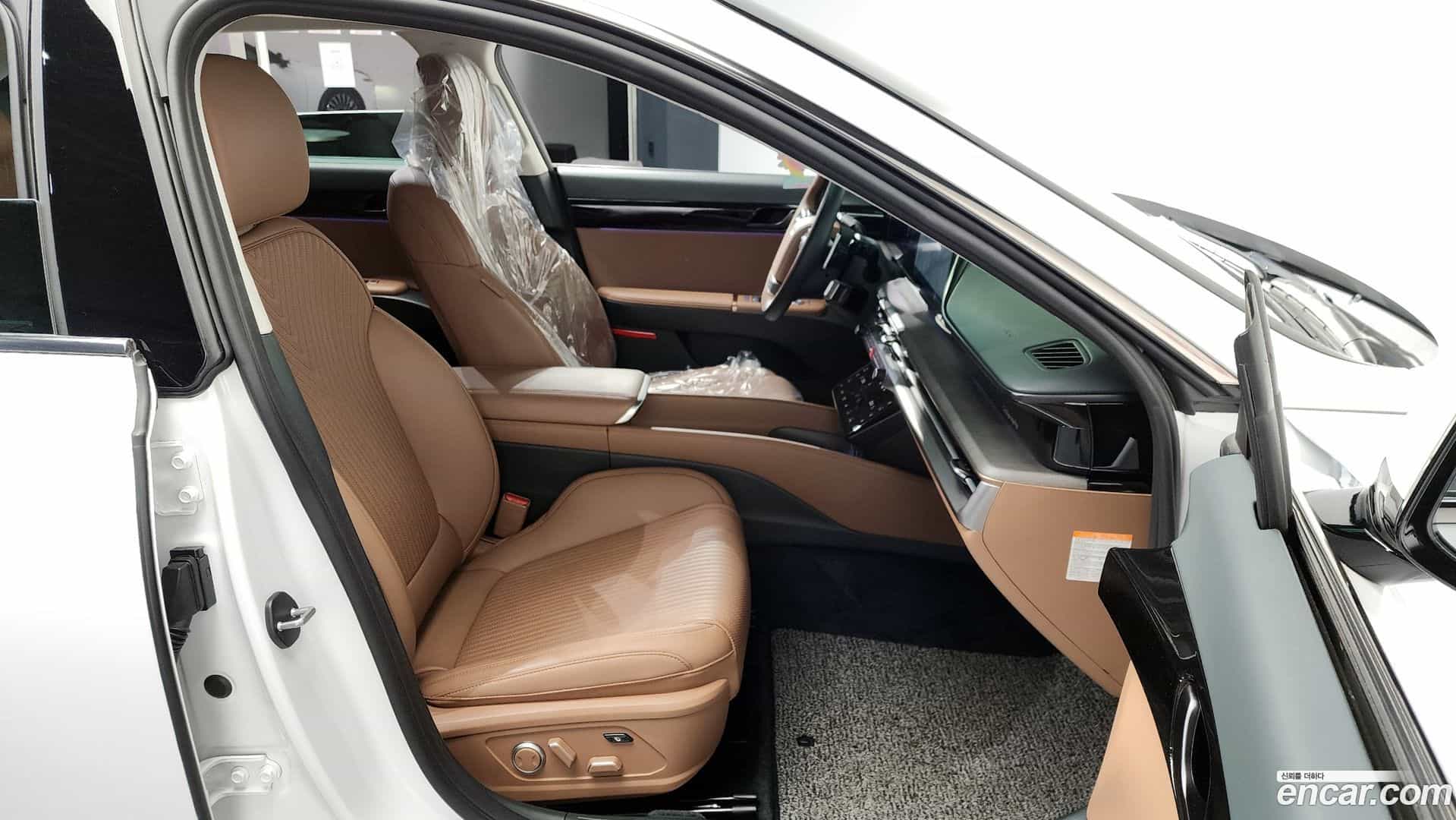 Grandeur Hyundai 2024.6-INNER-036