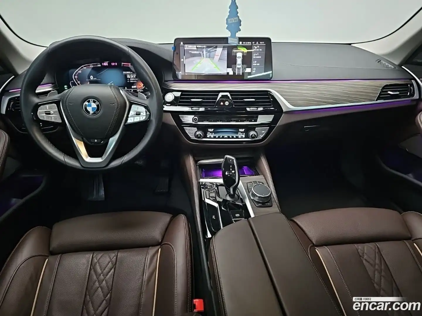 5-Series BMW 2022.8-INNER-007
