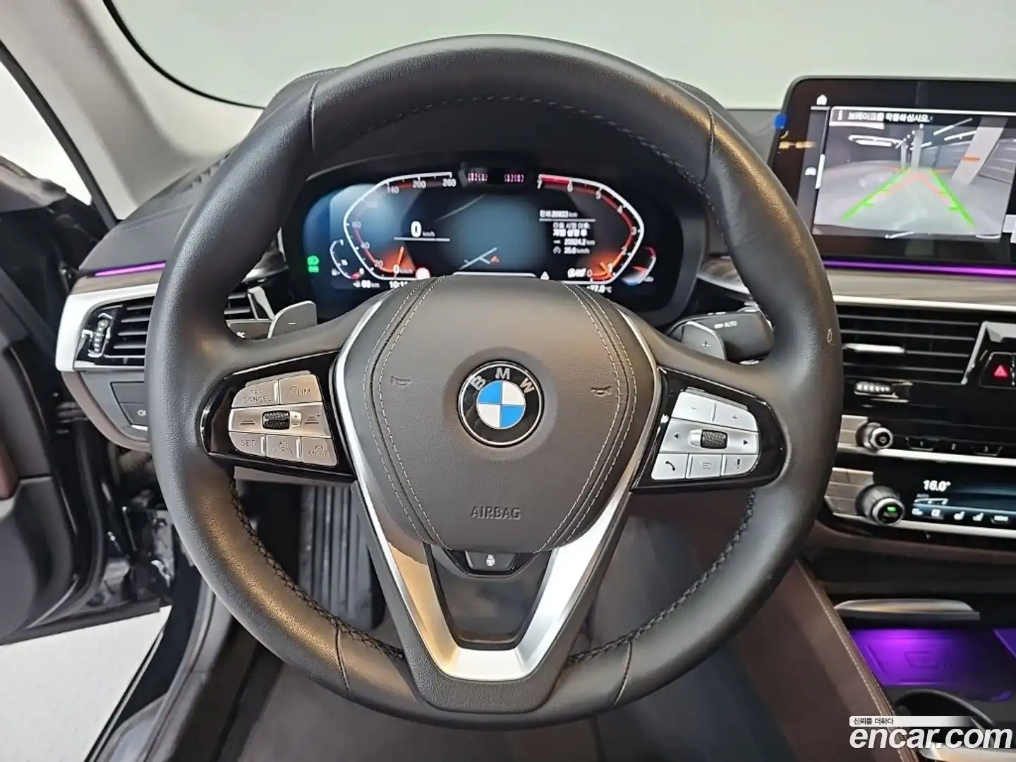 5-Series BMW 2022.8-OPTION-015
