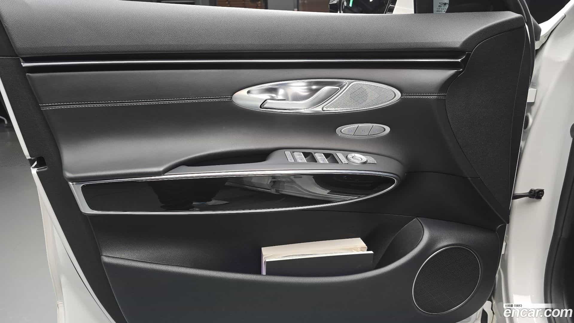 GV70 Genesis 2022.11-INNER-034