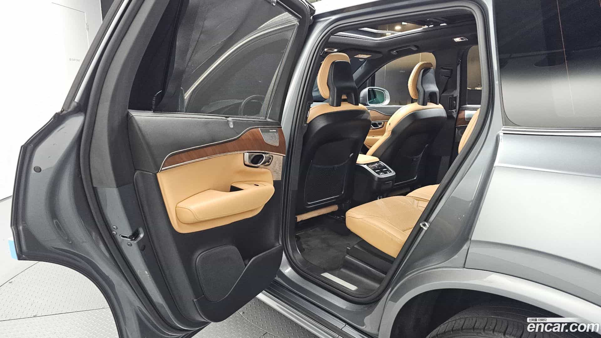 XC90 Volvo 2017.5-OPTION-016