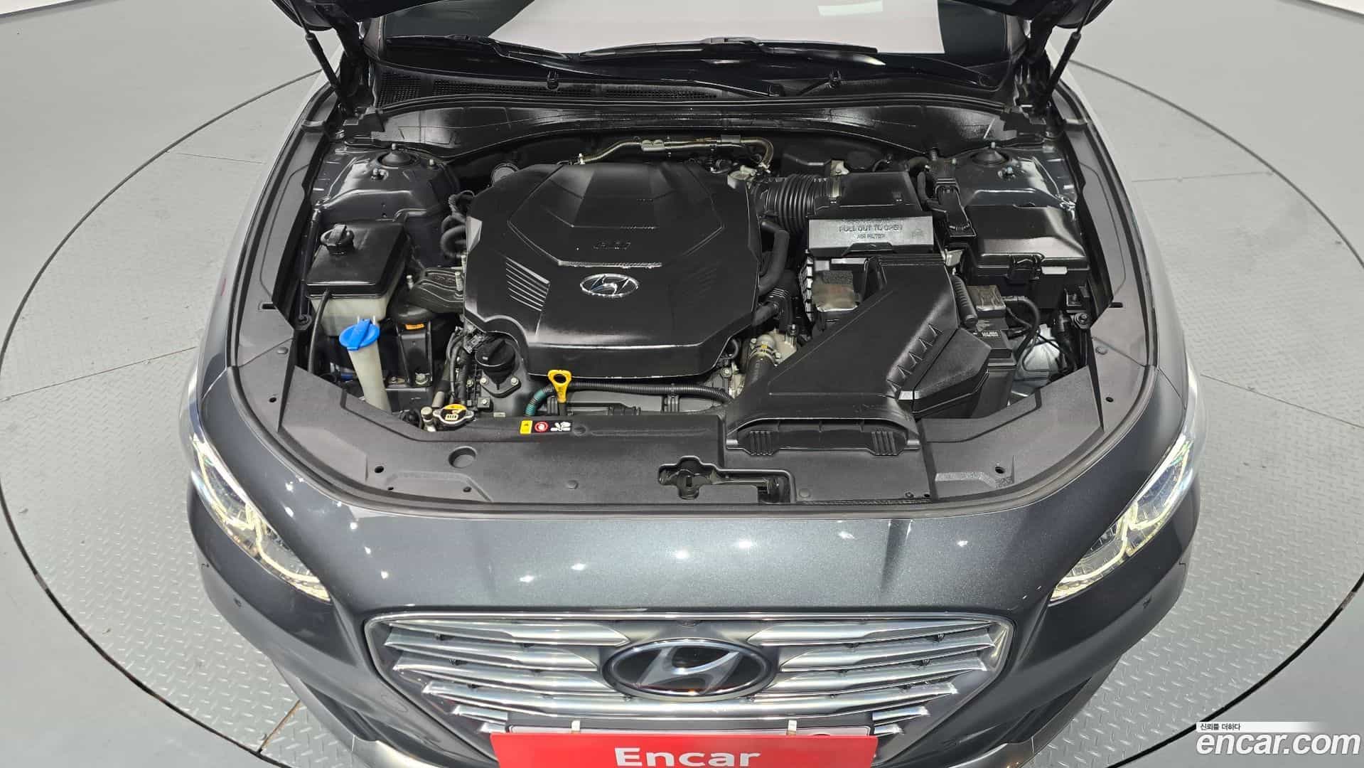 Grandeur Hyundai 2018.11-OUTER-006