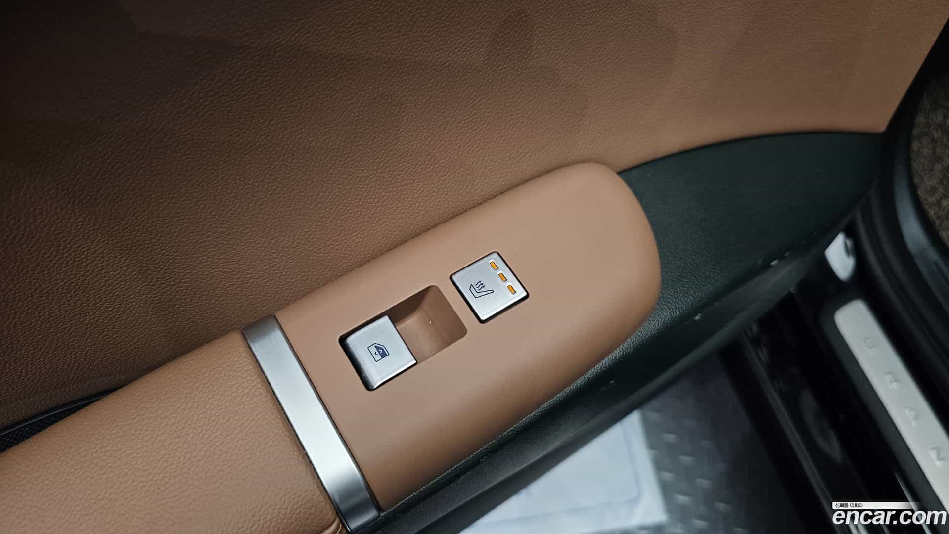 Grandeur Hyundai 2023.6-OPTION-023