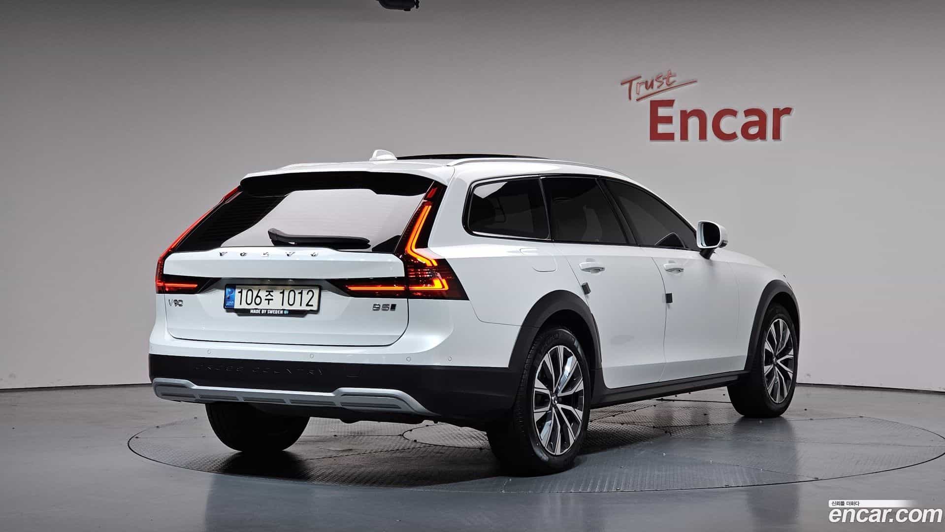 V90 Volvo 2021.6-OUTER-002