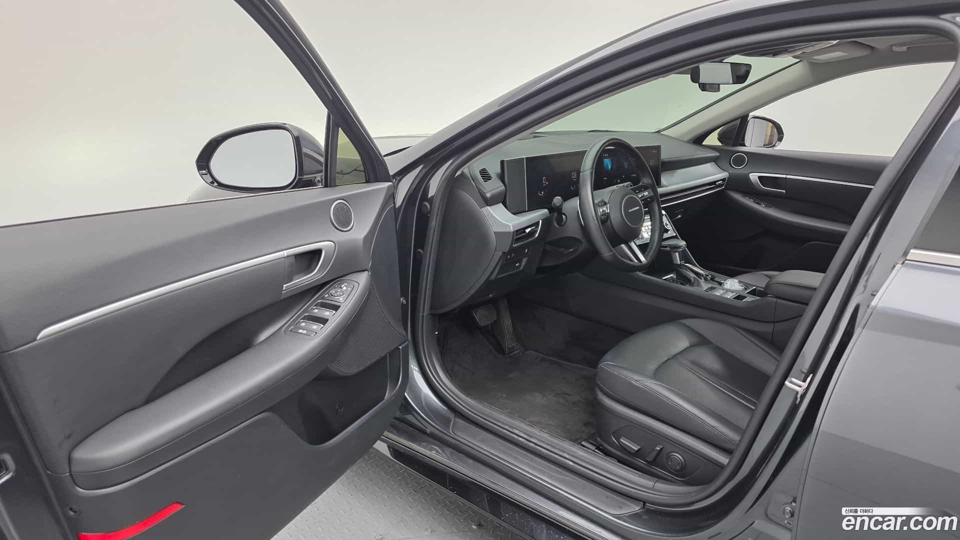 Sonata Hyundai 2023.8-INNER-010