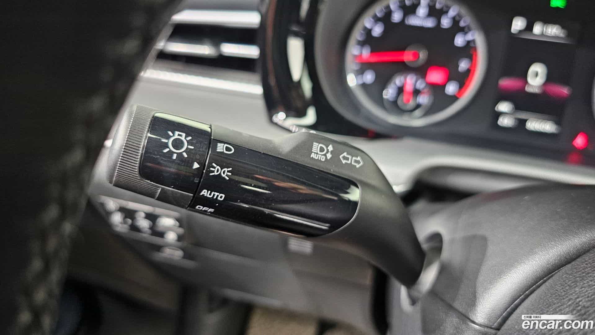 K5 Kia 2021.2-OPTION-041