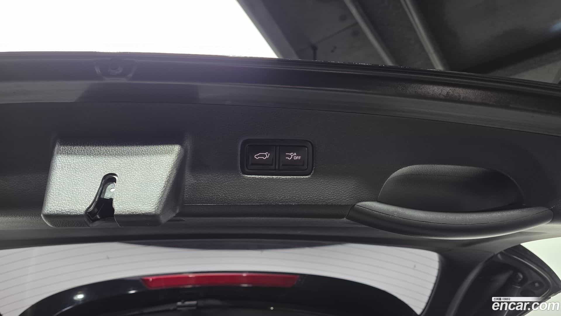Canival Kia 2023.3-OPTION-021