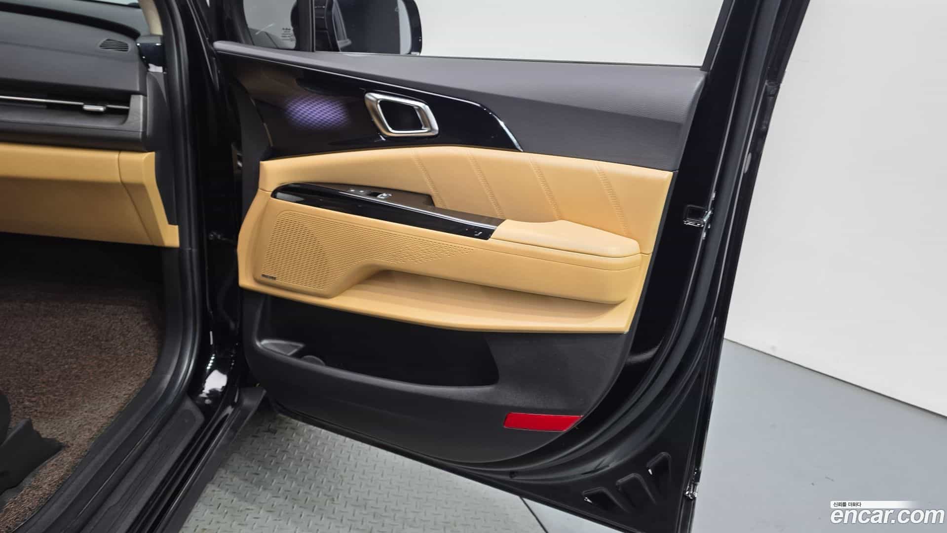 Canival Kia 2023.3-INNER-034
