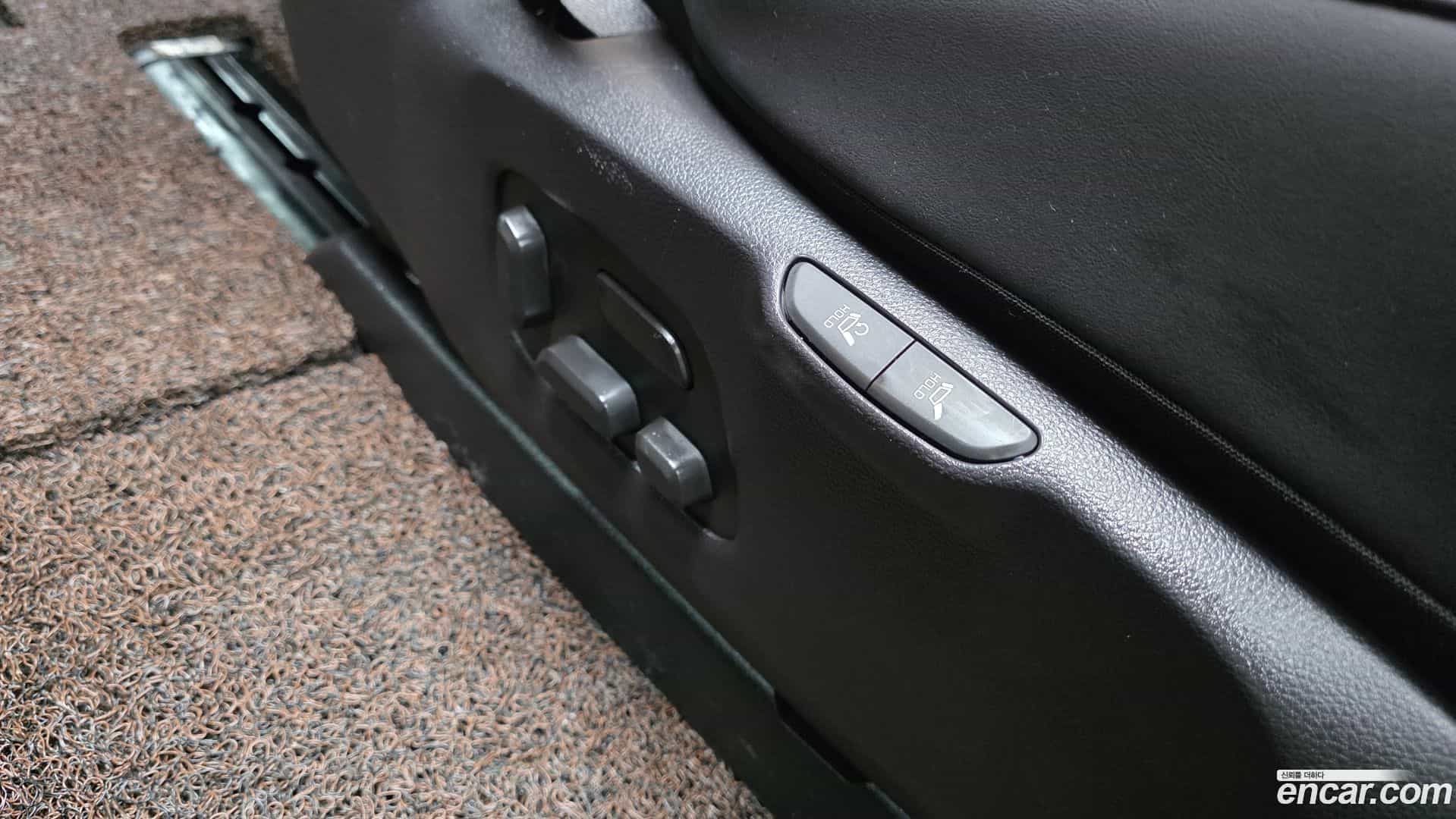 Canival Kia 2023.3-OPTION-052