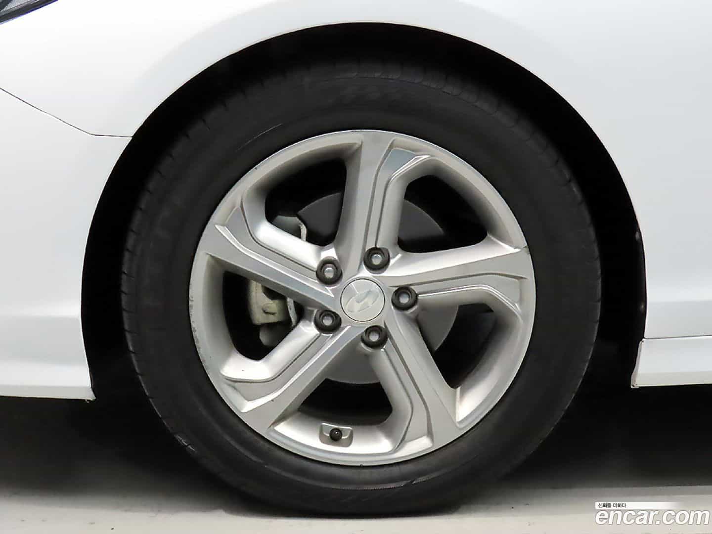 Sonata Hyundai 2017.11-OPTION-024