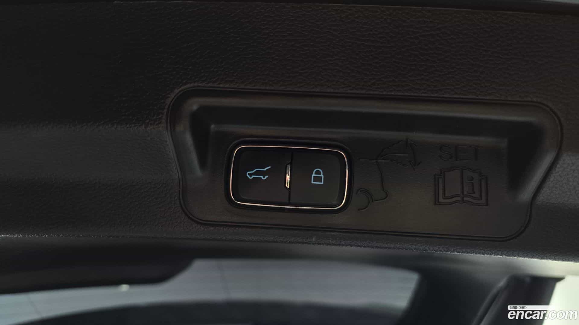 Explorer Ford 2022.10-OPTION-021