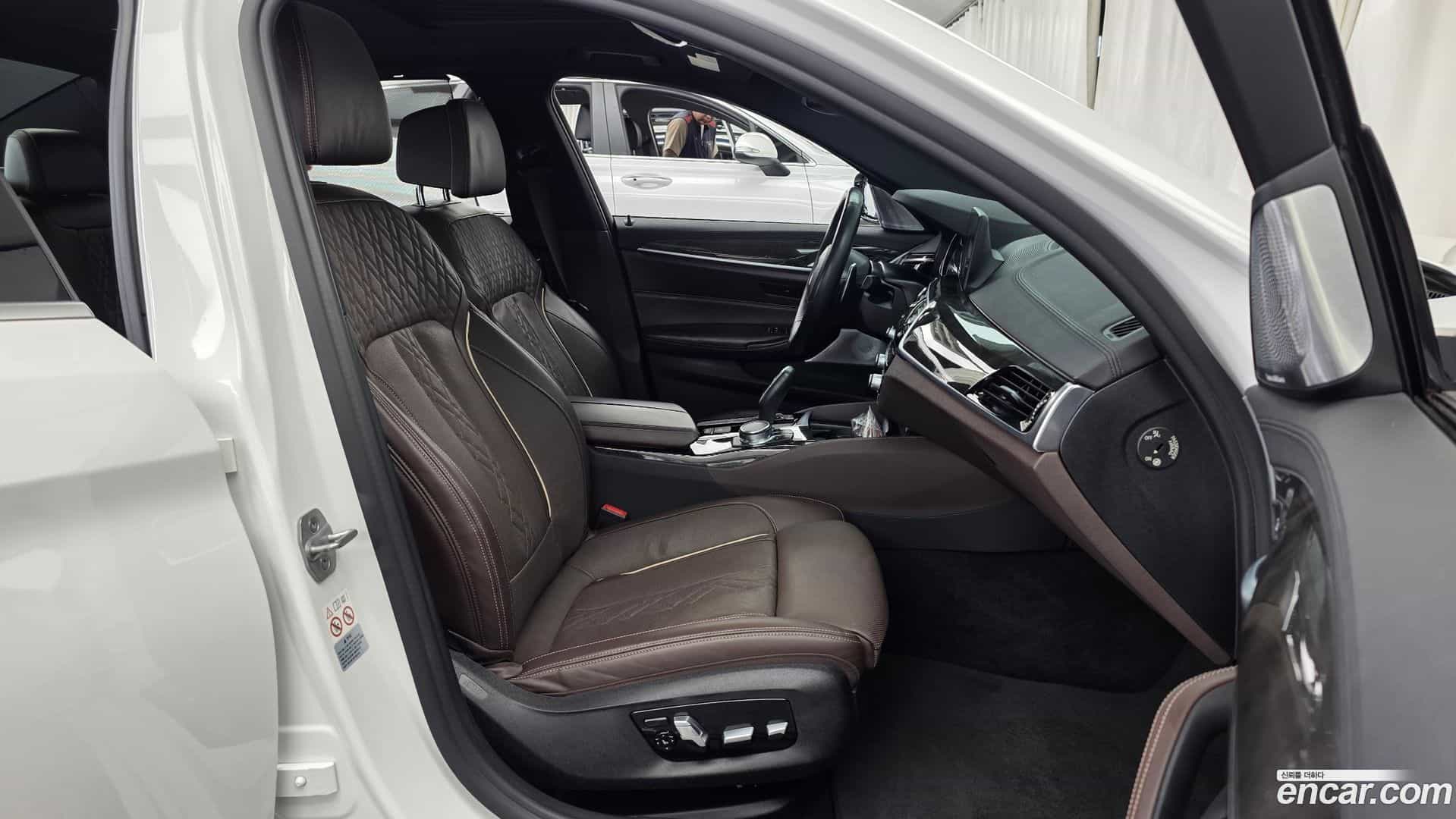 5-Series BMW 2018.4-OPTION-015