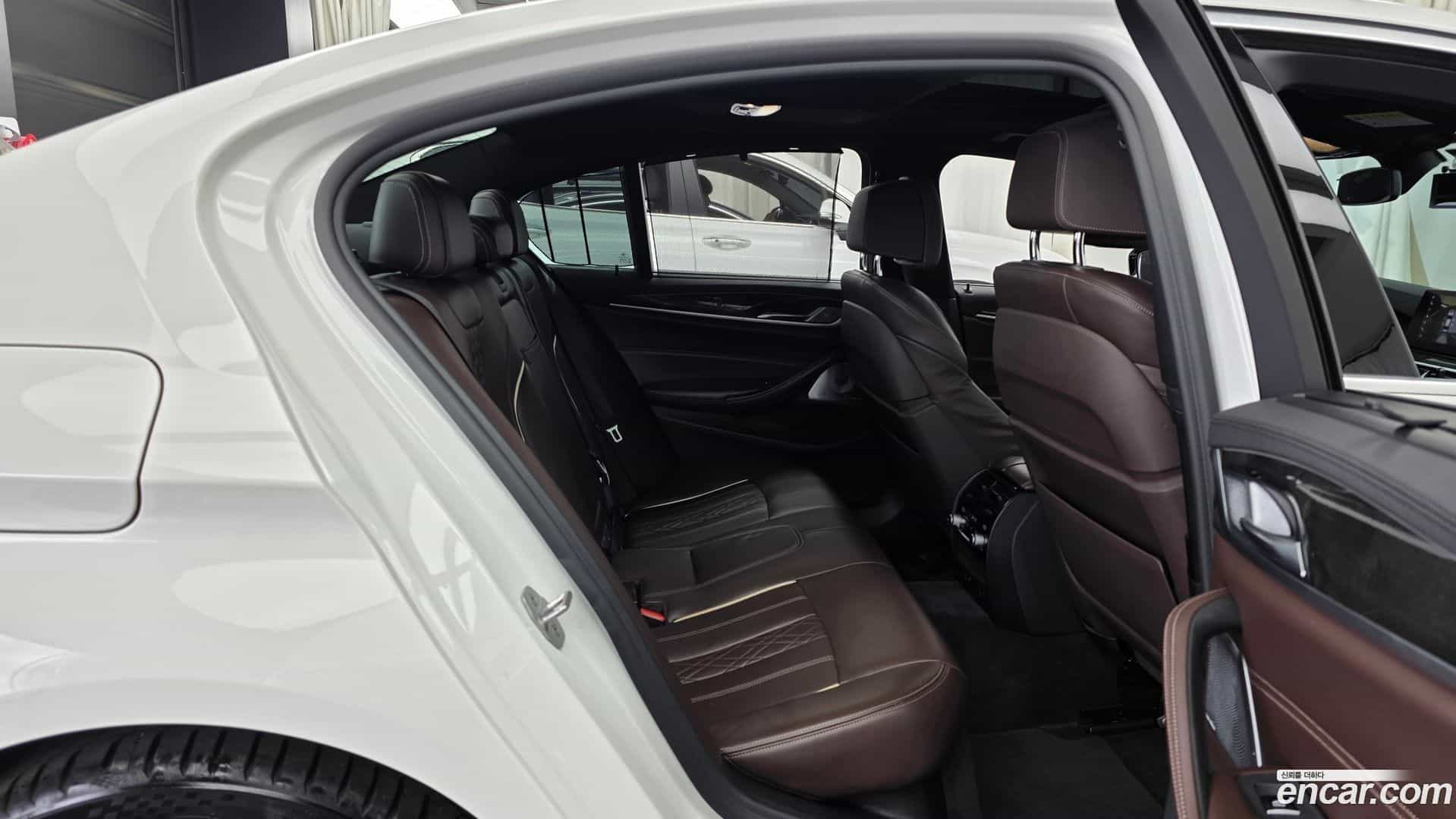 5-Series BMW 2018.4-OPTION-016