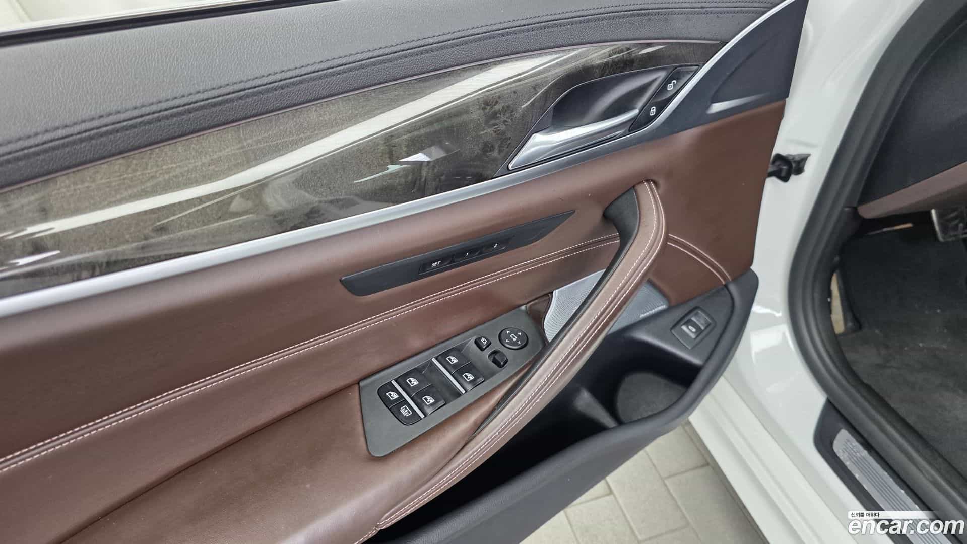 5-Series BMW 2018.4-OPTION-048