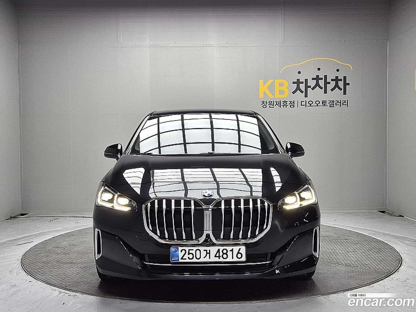 2-Series BMW 2025.1-OUTER-003