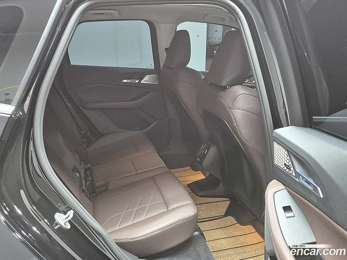 2-Series BMW 2025.1-OPTION-017