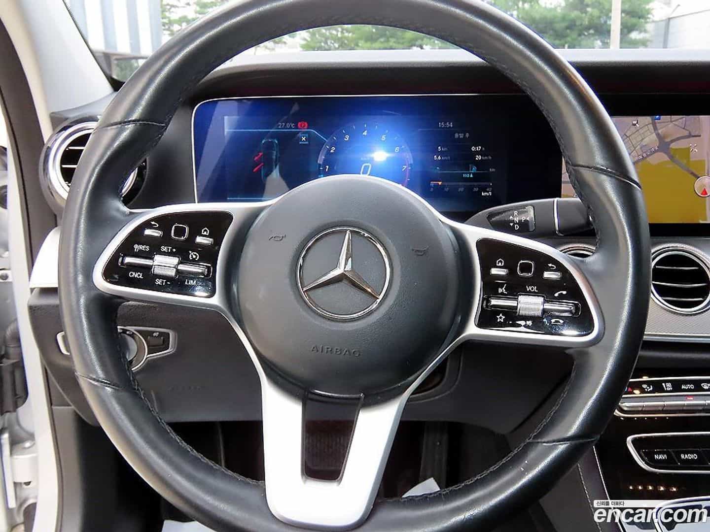 E-Class Mercedes-Benz 2018.8-INNER-008
