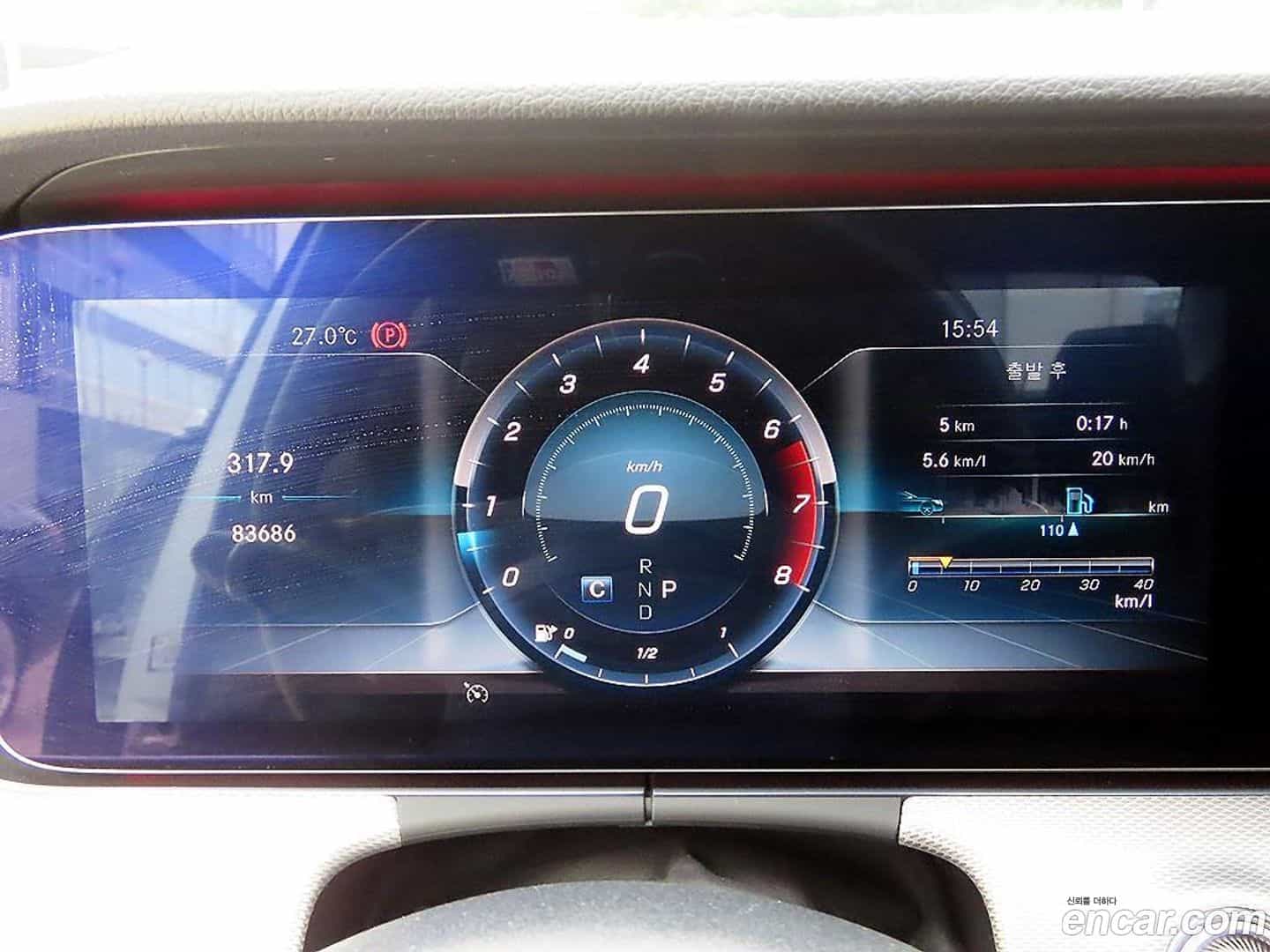 E-Class Mercedes-Benz 2018.8-INNER-009