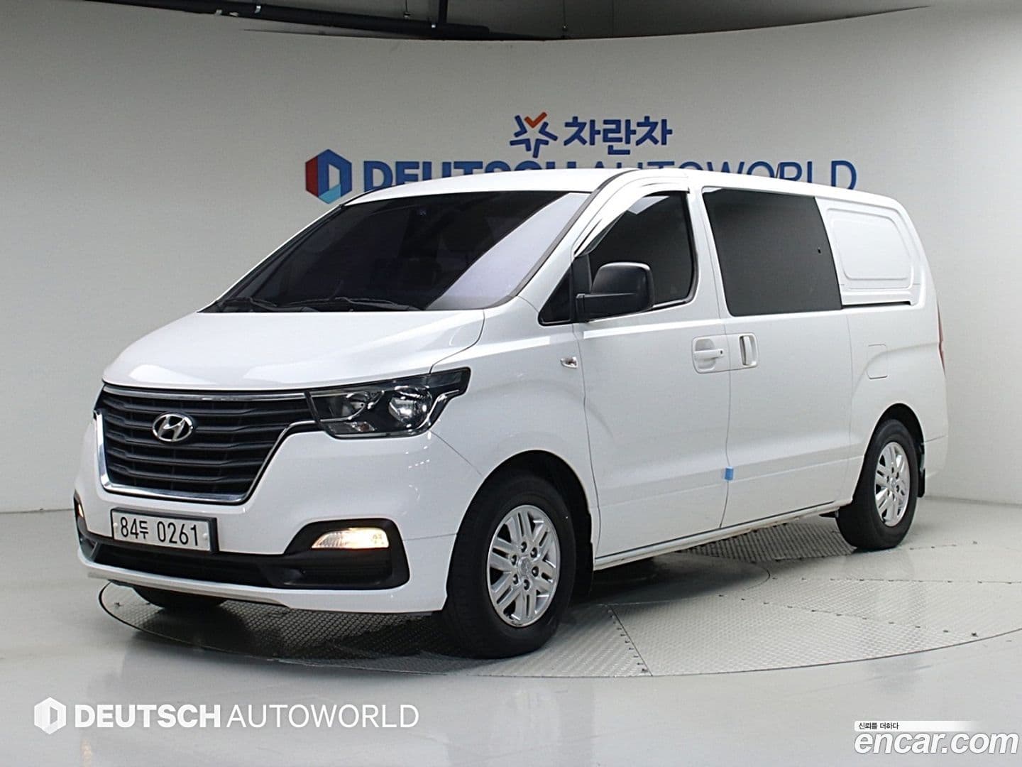 Main__Slider__Photo:Starex Hyundai 2018.6-0
