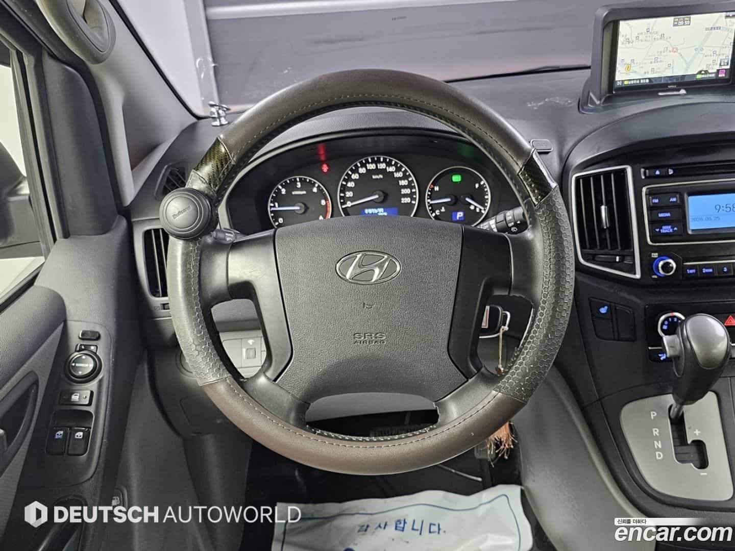 Starex Hyundai 2018.6-OPTION-017
