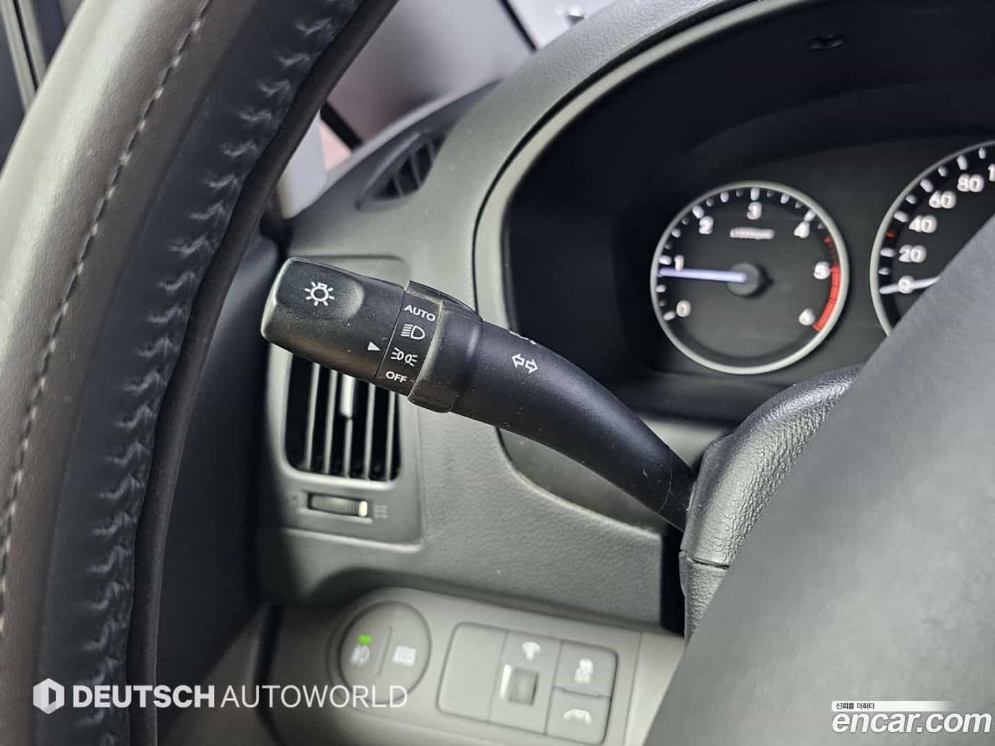 Starex Hyundai 2018.6-OPTION-020