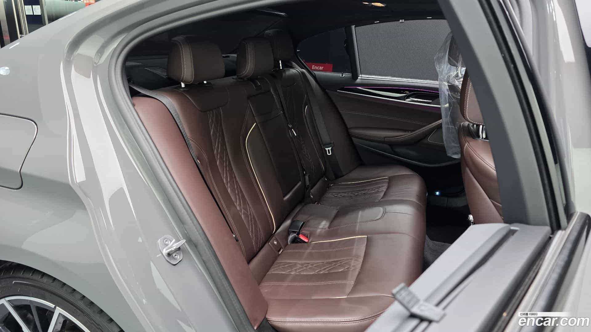 5-Series BMW 2022.5-OPTION-015