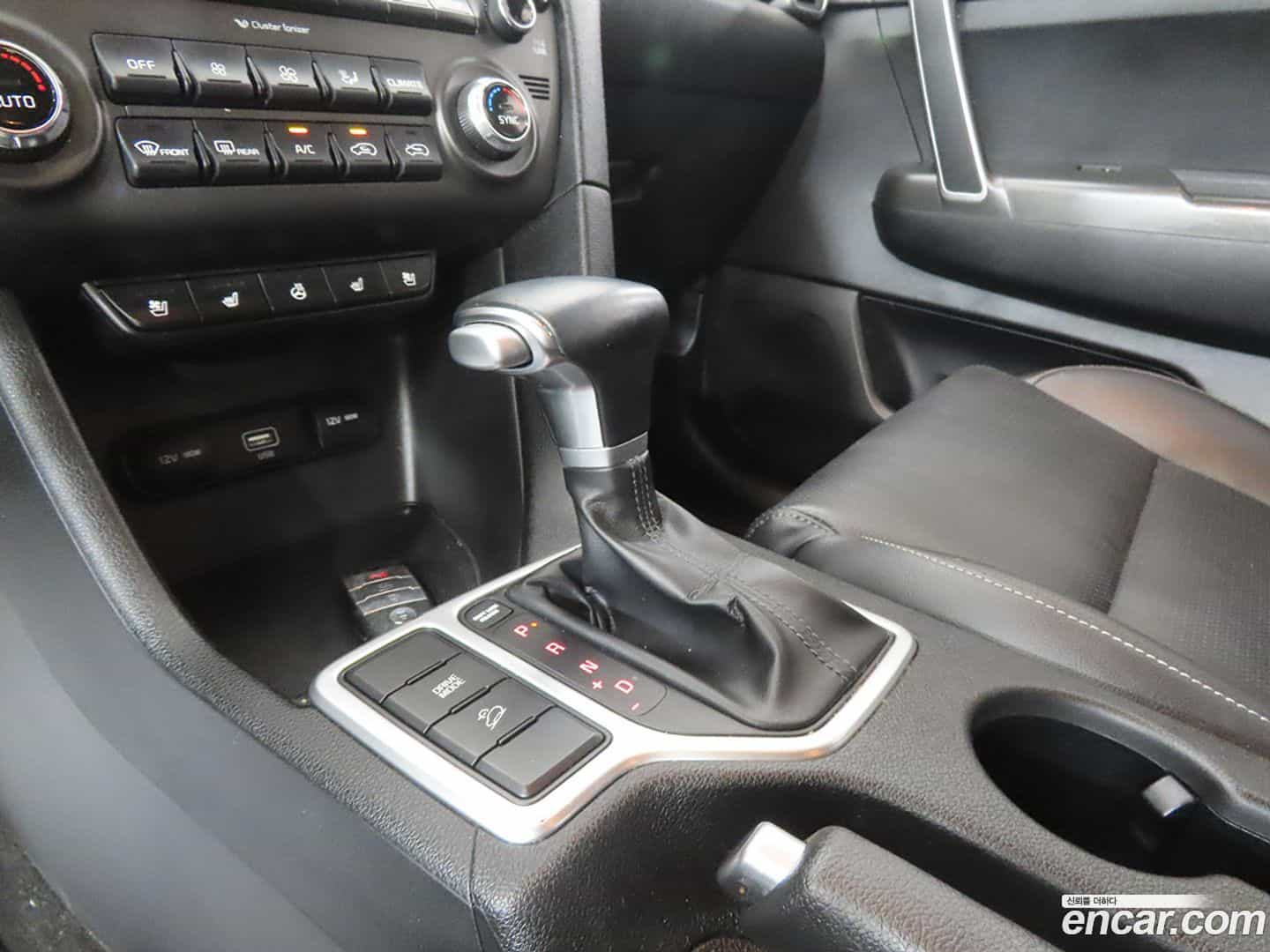 Sportage Kia 2018.8-OPTION-015
