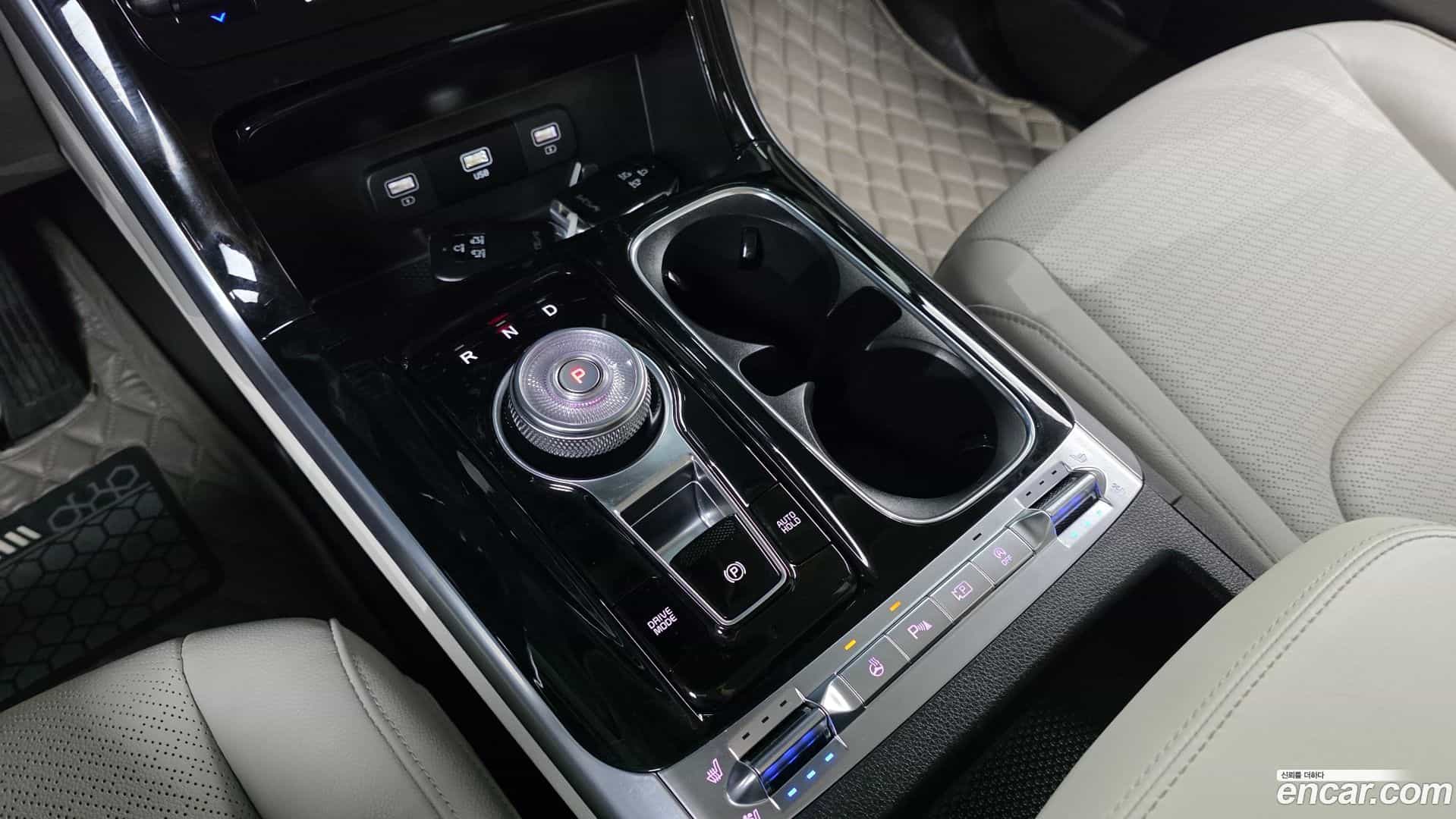 Canival Kia 2023.1-INNER-009